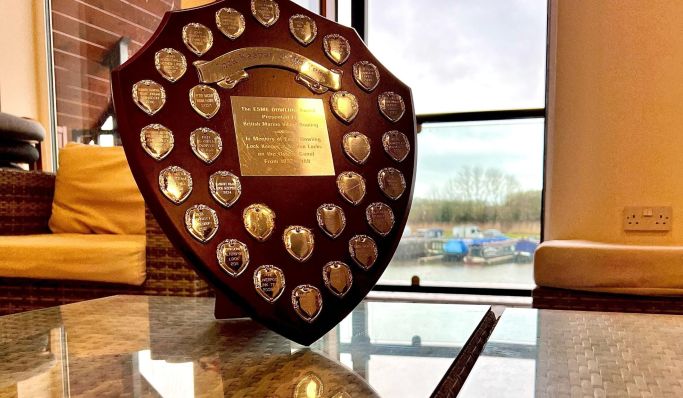 Hanbury Lock Keepers honoured with prestigious Esme Dowling Award